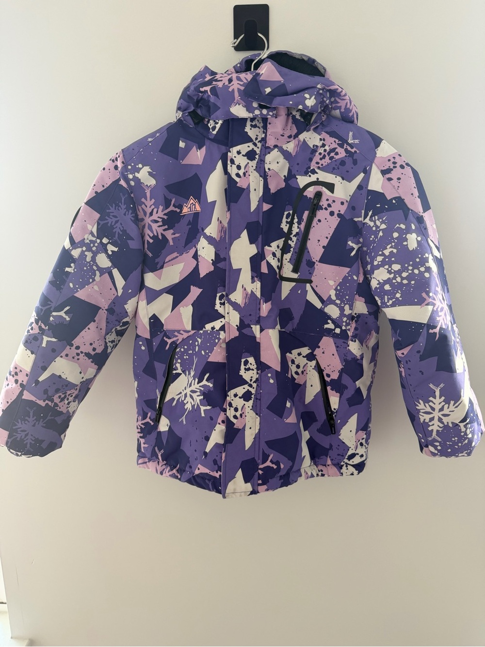 Kids Purple Pink White Geometric Snowflake Puffer Size 9-10 years